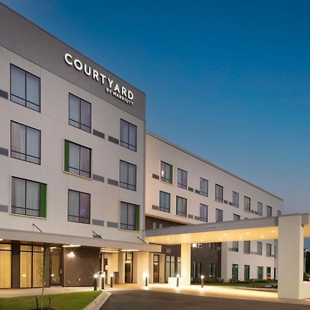 Courtyard By Marriott Memphis East Galleria Exterior foto